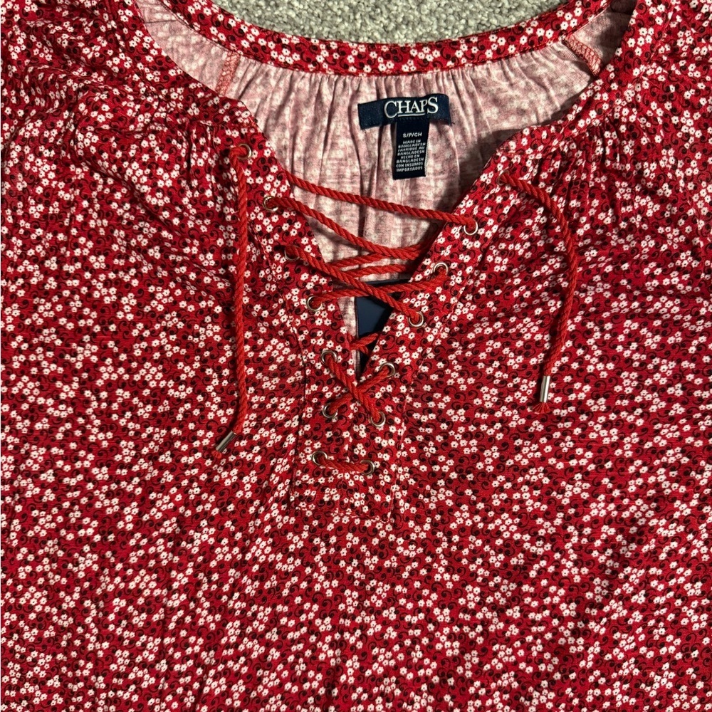 Chaps floral pattern top - Picture 2 of 6